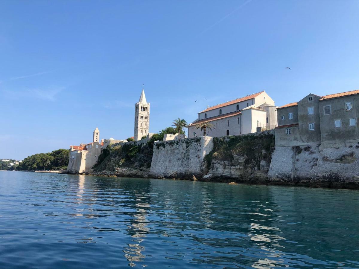 Apartments Adriatic Rab Palit Buitenkant foto